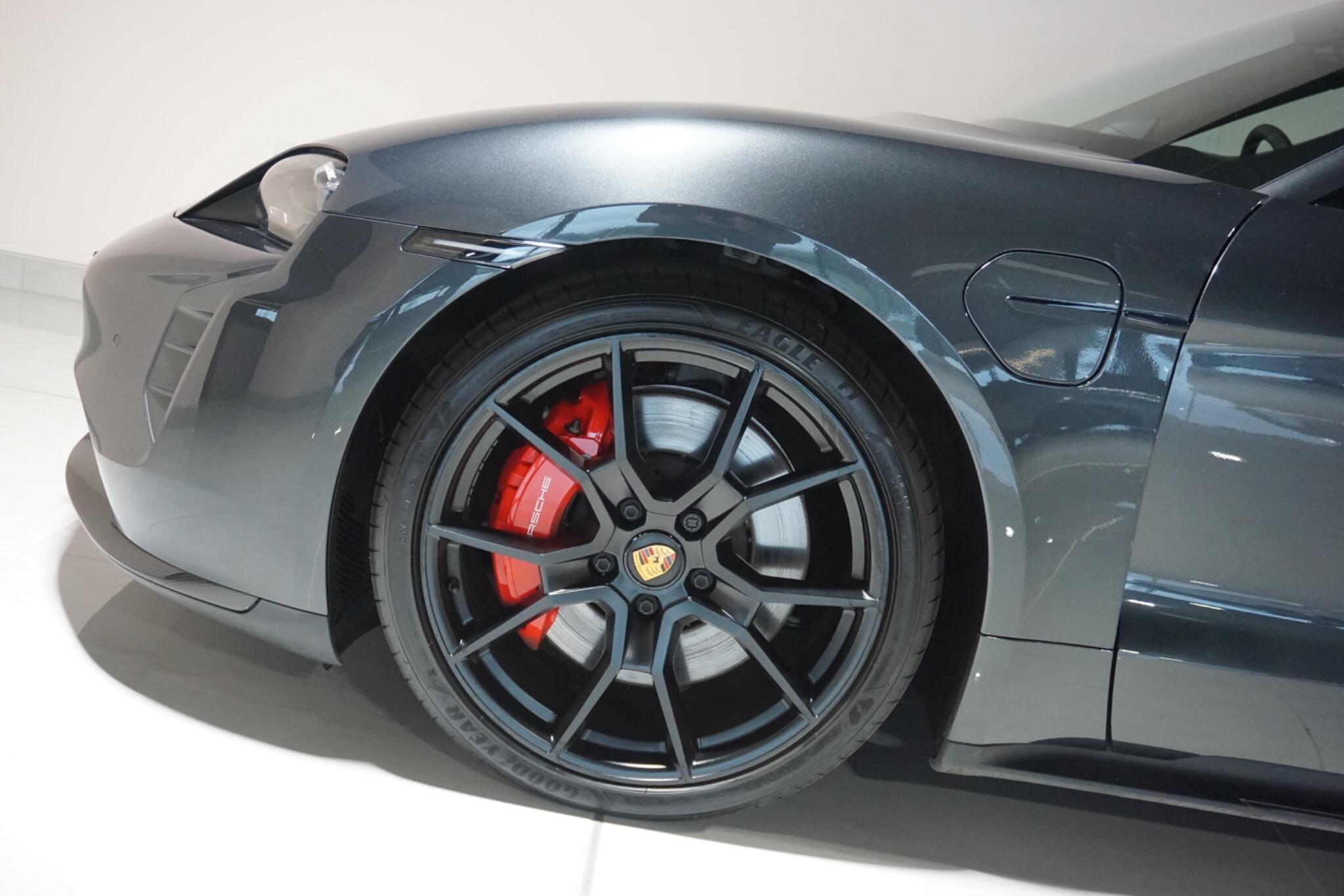 Porsche Taycan Performance Plus 93.4kWh GTS Sport Turismo 5dr Electric Auto 4WD (11kW Charger) (598 ps)